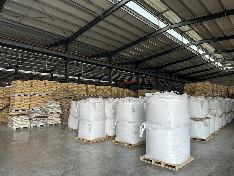 Papermaking dispersant packaging001